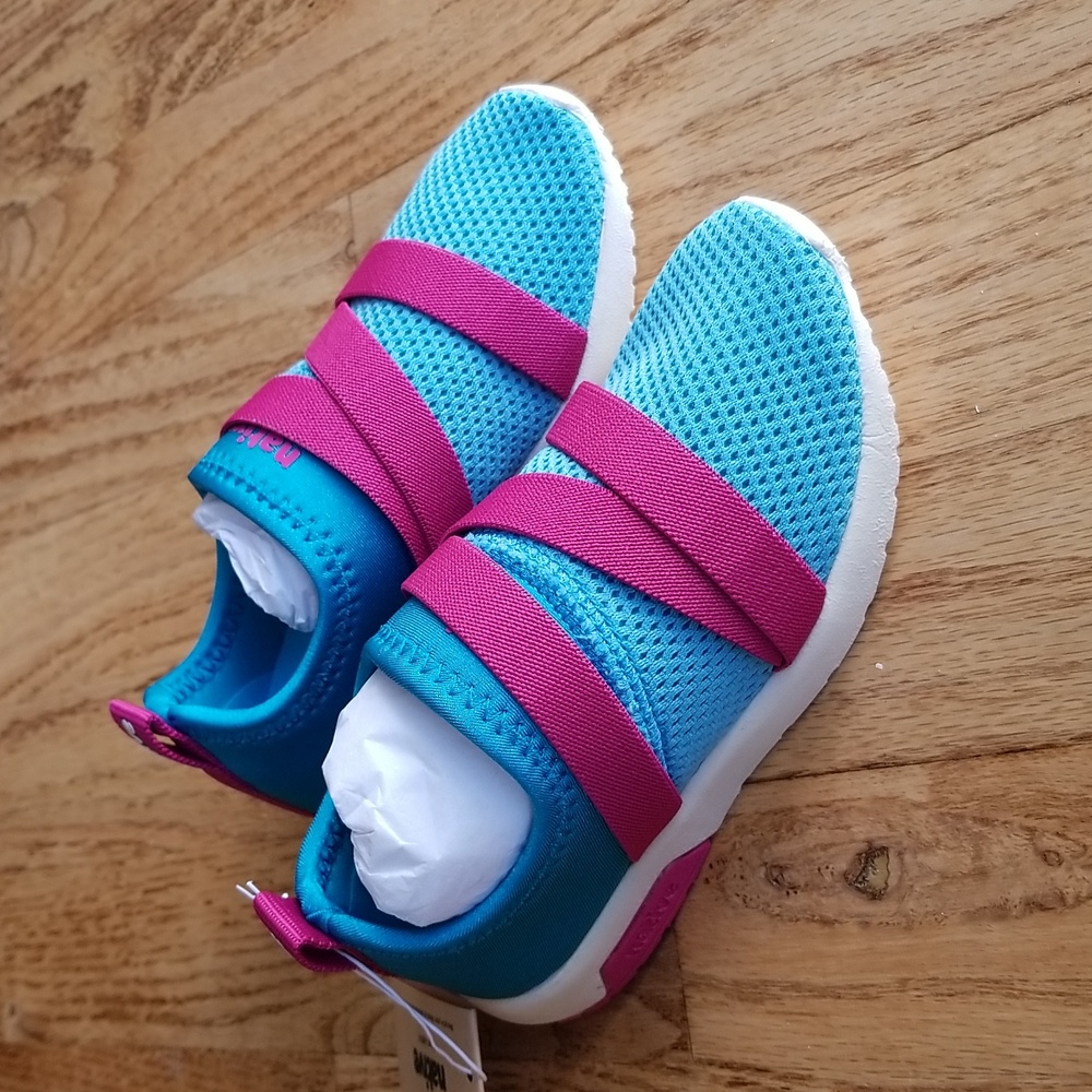 (C10) BNIB native Shoes Pheonix Sugarlite Maui Blue Resort Pink Lightweight New